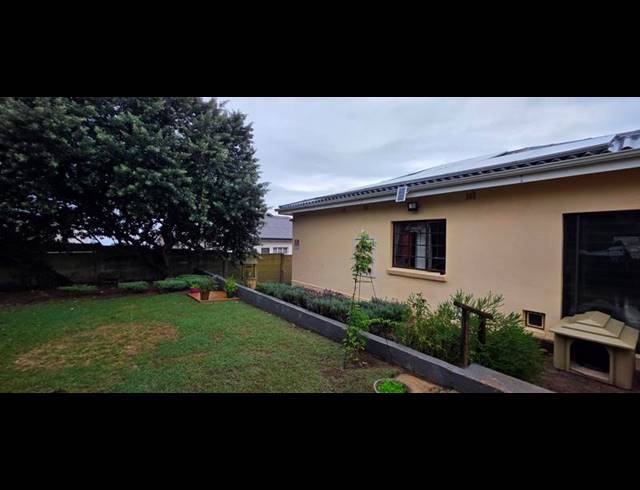 3 BEDROOM HOUSE FOR SALE IN DA NOVA